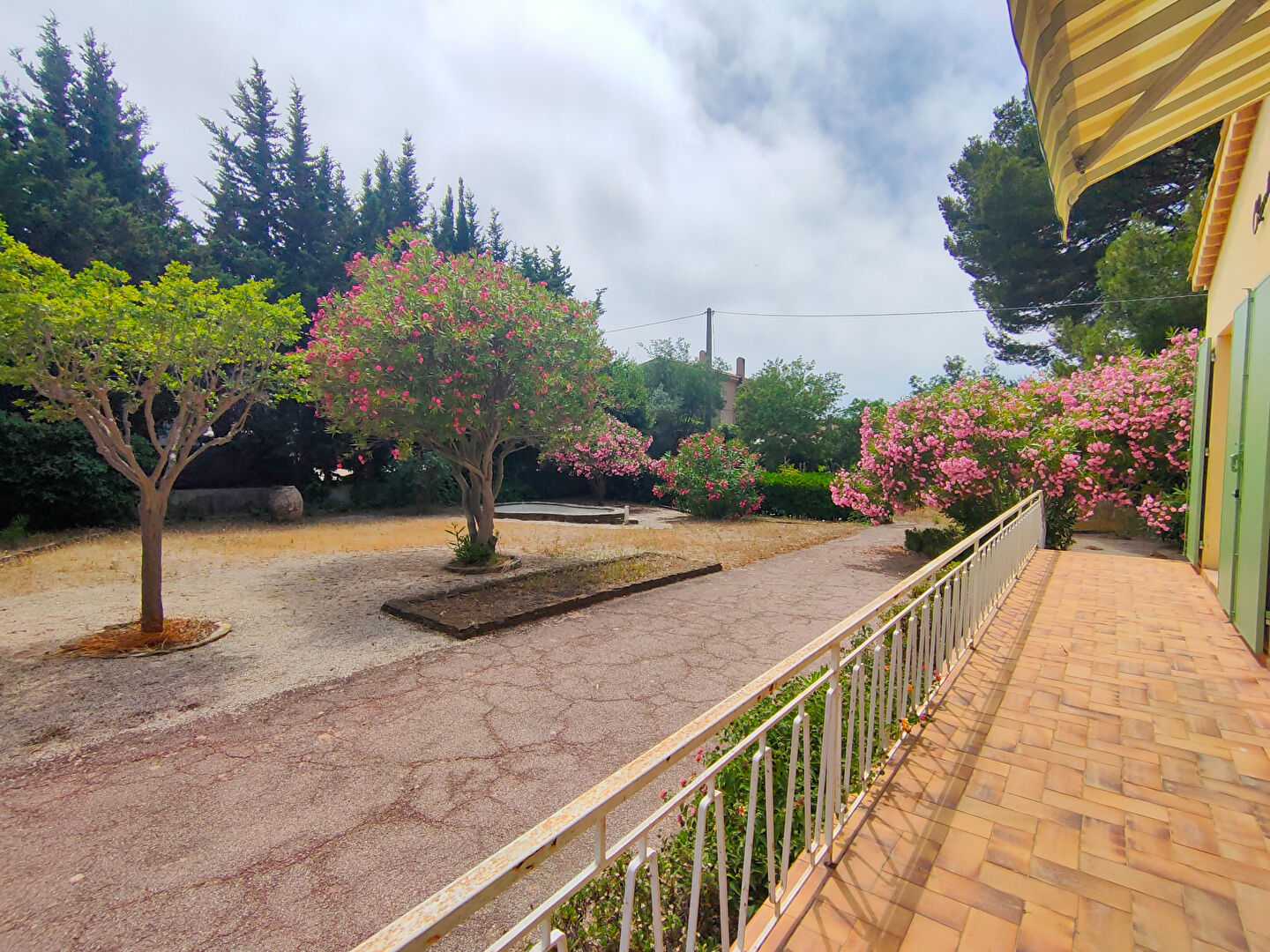 Maison-Villa - SIX FOURS LES PLAGES