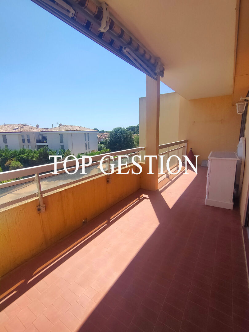 Appartement - SIX FOURS LES PLAGES